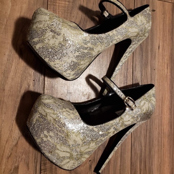 Steve Madden Gold Glitter Heels Viktoree Size 8 Medium - Picture 6 of 8
